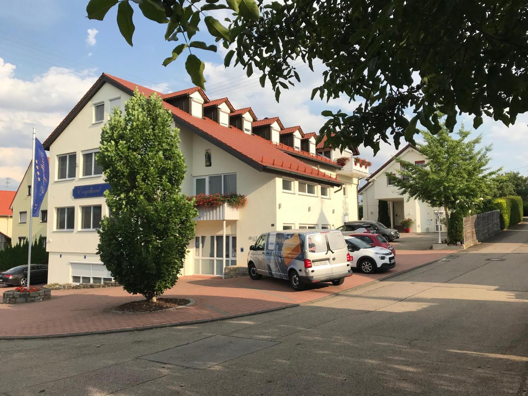 Engelhard Das Landhotel Garni Kirchheim am Ries Buitenkant foto